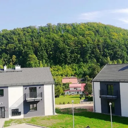 Jelenie Wzgorze Apartment *